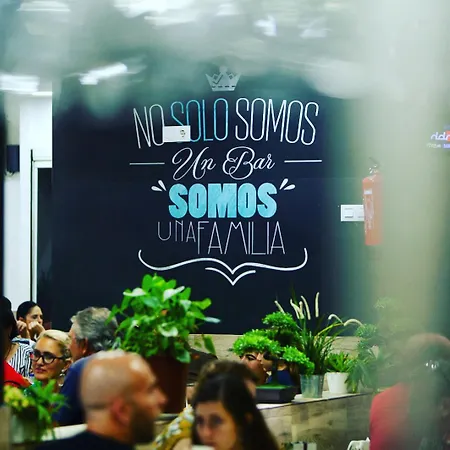 Centro, Parking, Piscina 2 Pondos 아파트 리나레스